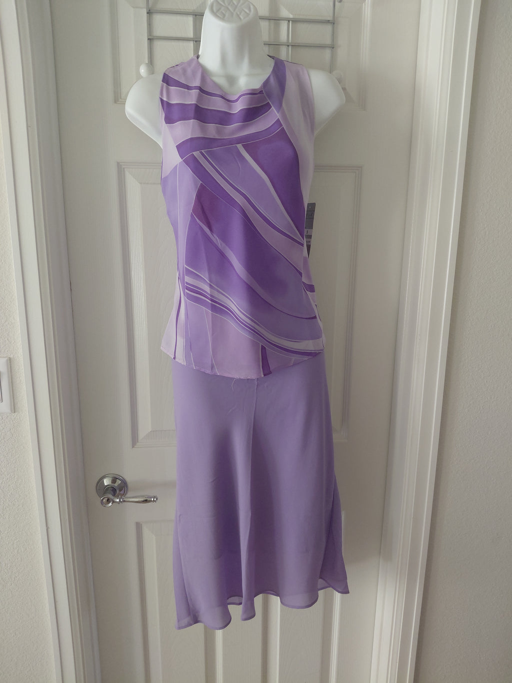 P & M Ladies Lavender 2-Piece Summer Set - Sleeveless Top & Long Skirt